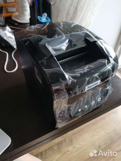 Принтер для чеков наклеек этикеток