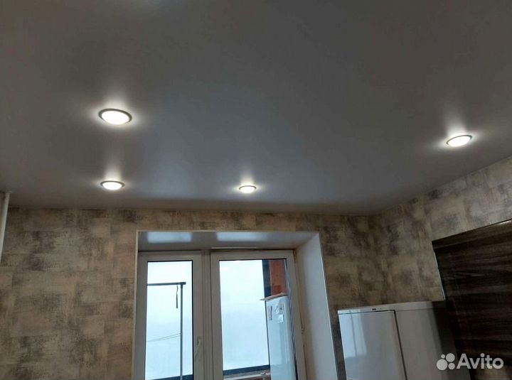 Установка натяжных потолков