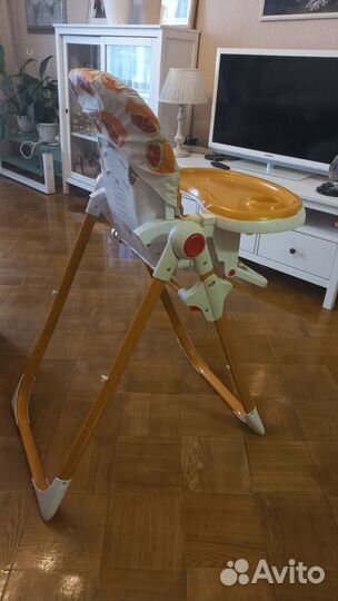 Стульчик для кормления capella