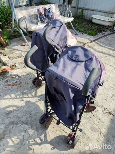 Прогулочная коляска трость