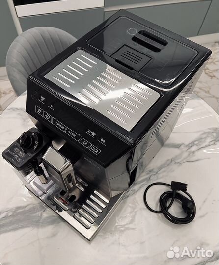 DeLonghi Кофемашина Eletta Cappuccino, Италия