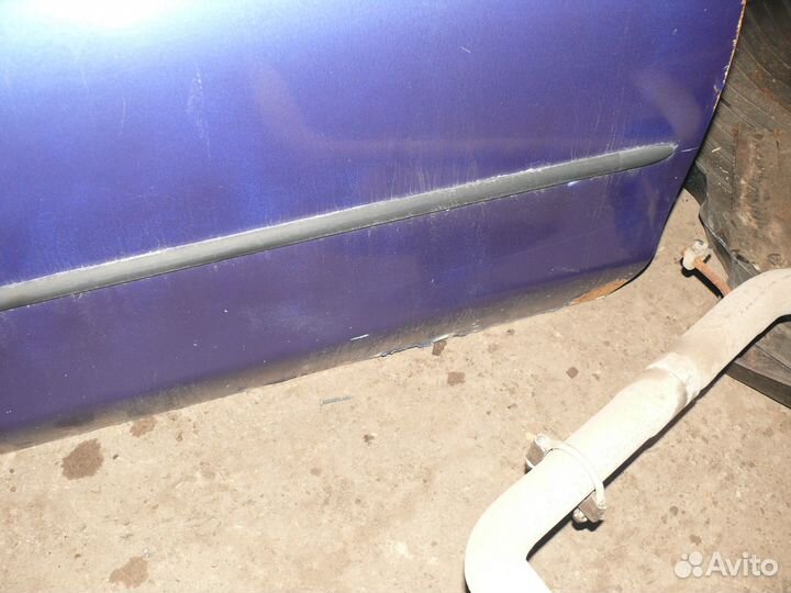 Дверь передняя правая Ford Mondeo 2 1998 г