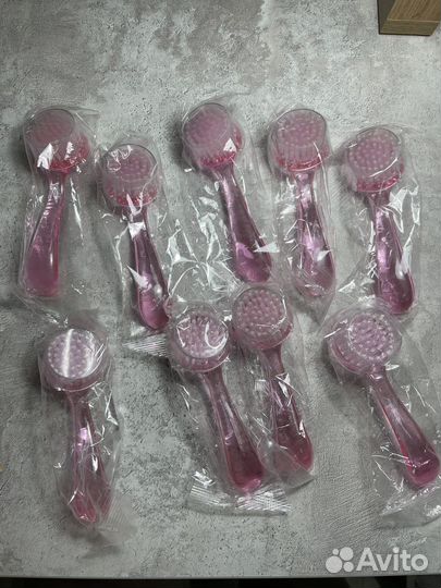 Щетки для маникюра новые