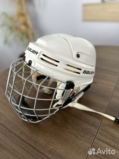 Шлем хоккейный взрослый