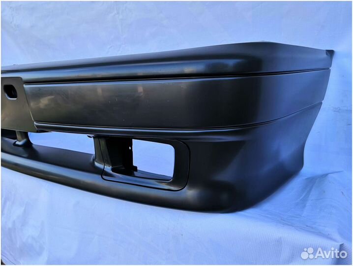 Бампера крашенные в цвет