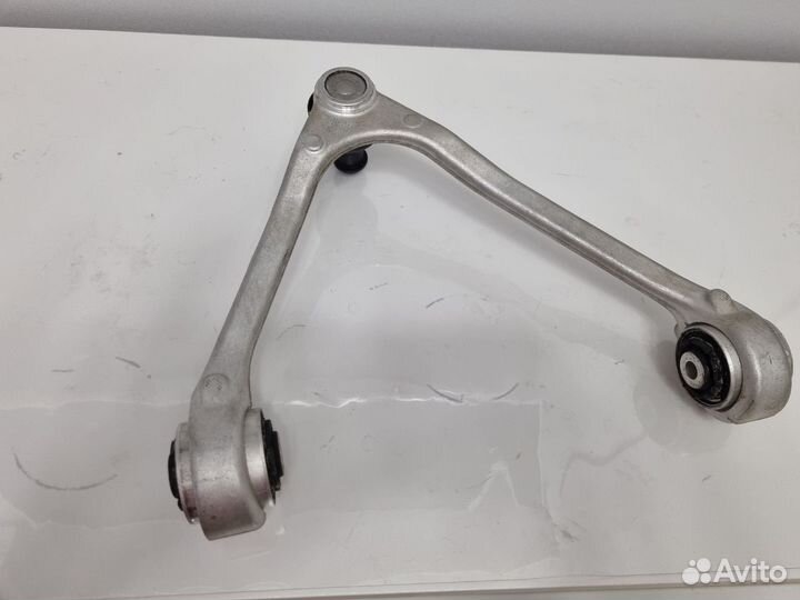 C2z29117 рычаг-подвески треугольный