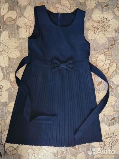 Школьная форма для девочки. Сарафан