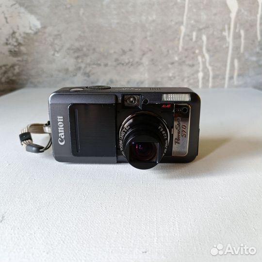 Canon PowerShot S70