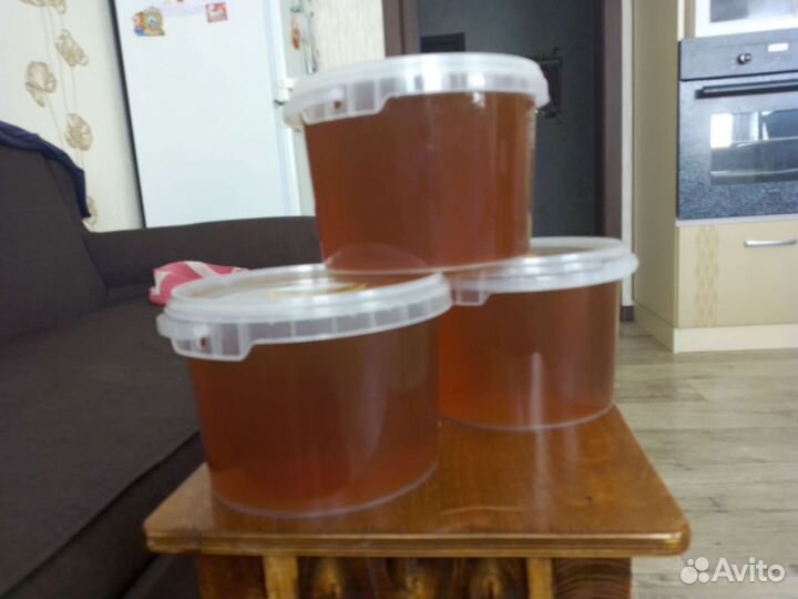 Мёд гречишный и другие продукты пчеловодства