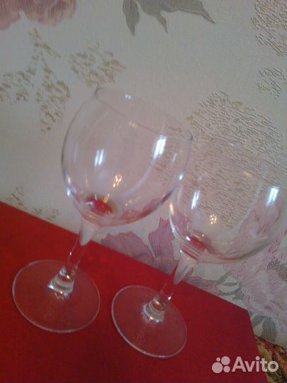 Бокалы,рюмки,стопки