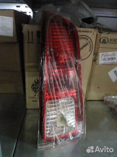 Фонарь задний на крыло верхний 4133210-K00