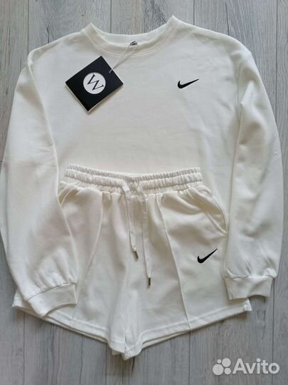 Костюмы Корея