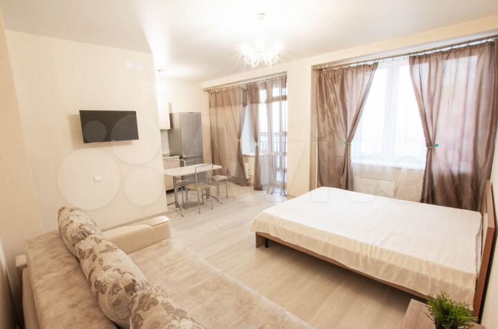 Квартира-студия, 42 м², 8/24 эт.