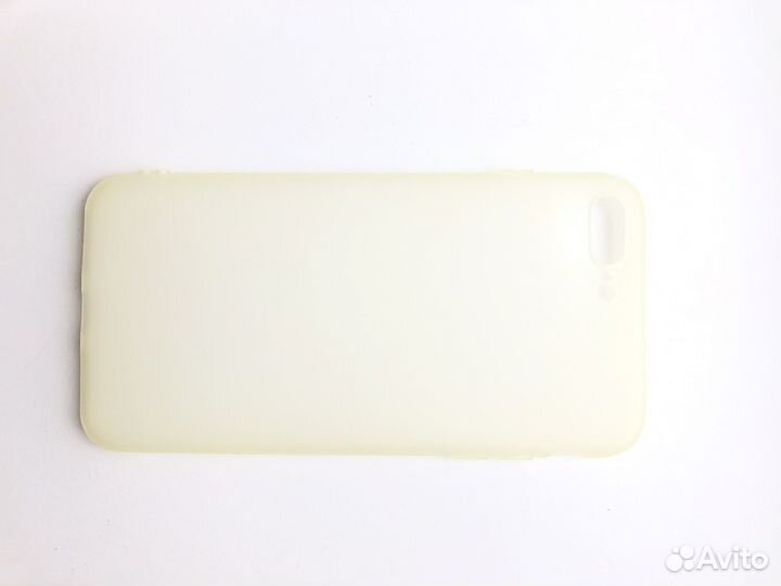 Силиконовый чехол молочный на iPhone 7/8 Plus