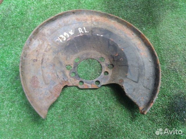 Пыльник тормозного диска задний левый Opel Astra H