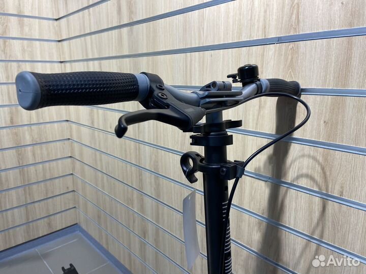 Самокат Globber One NL 205 Deluxe Белый