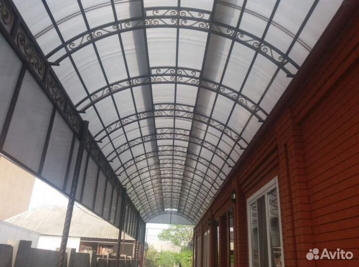 Кованые навесы из поликарбоната