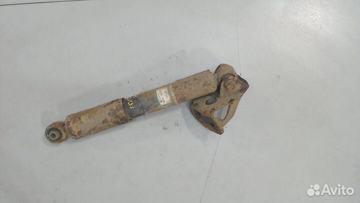 Амортизатор подвески Toyota RAV 4, 2013