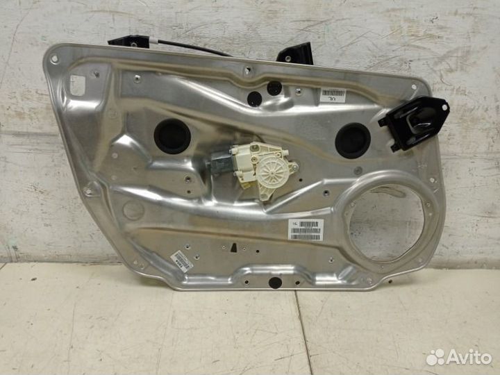 Стеклоподъемник передний левый Mercedes-Benz Glk