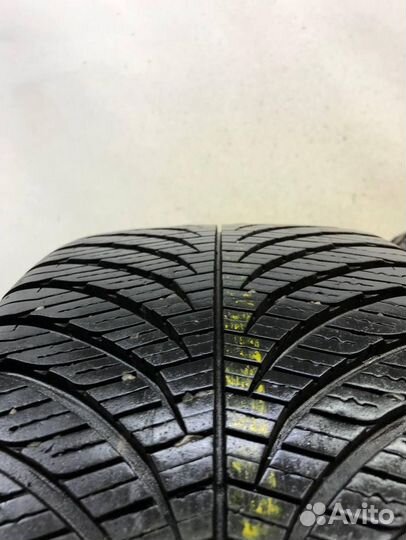 Goodyear Vector 4Seasons Gen-2 215/45 R16 102N