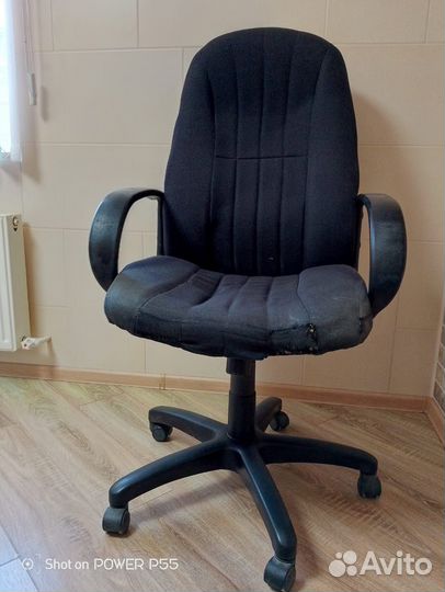 Офисное (компьютерное) кресло бу