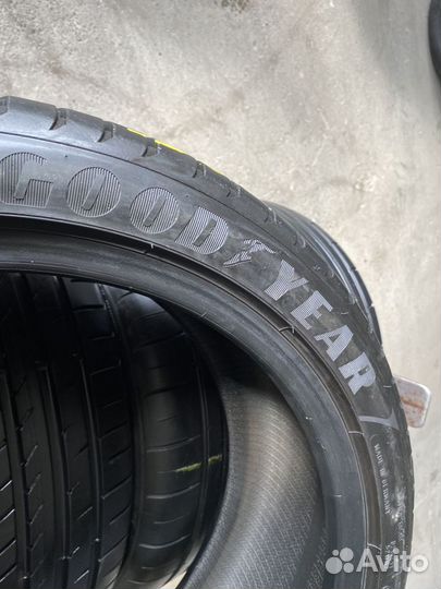 Goodyear Eagle F1 Asymmetric 2 275/35 R20 и 245/40 R20 102Y