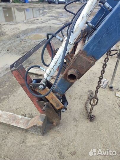 Универсал 800,кун, фронтальный погрузчик