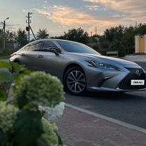 Lexus ES 2.5 AT, 2018, 156 447 км, с пробегом, цена 3 500 000 руб.