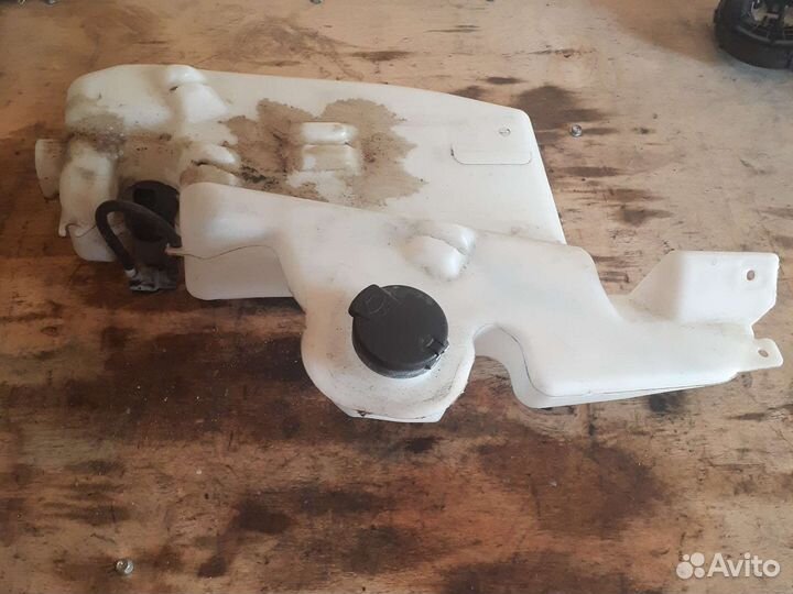 Бачок омывателя LADA Xray