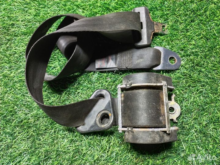 Ремень безопасности Renault logan