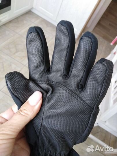 Горнолыжные перчатки детские