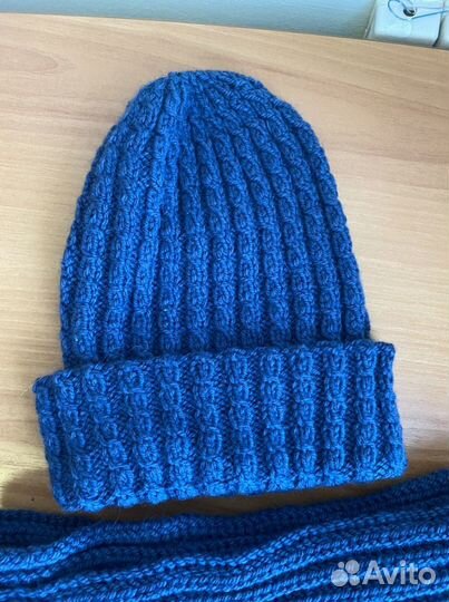 Комплект шапка и снуд