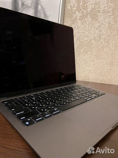 Macbook air 13 m2 256 space gray