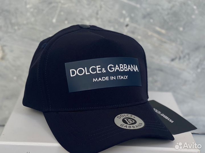 Бейсболка dolce gabbana с дефектом