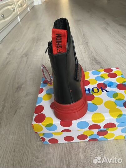 Ботинки демисезонные для девочки 34-36 размер