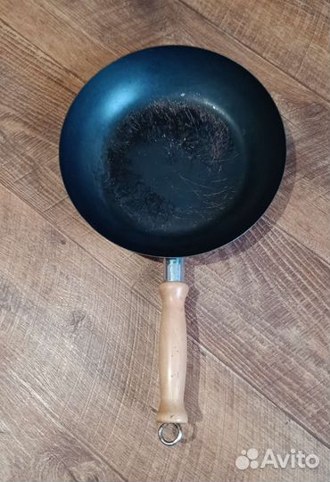 Сковорода б/у. Крышки стеклянные