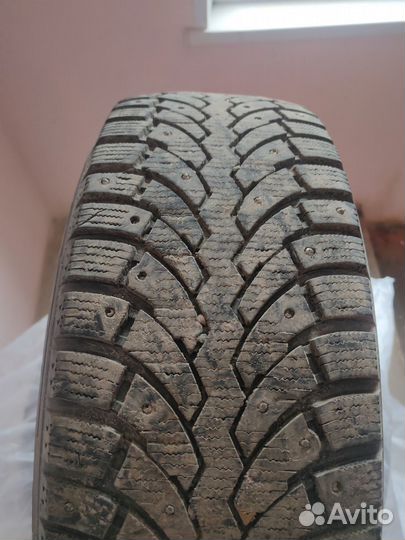 Formula Winter 215/65 R16