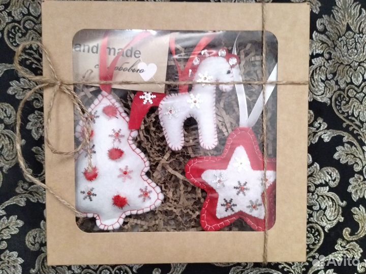 Новогодние игрушки ручной работы