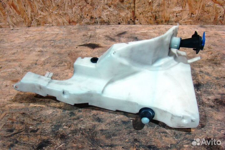 Jaguar XF Бачок омывателя лобового стекла