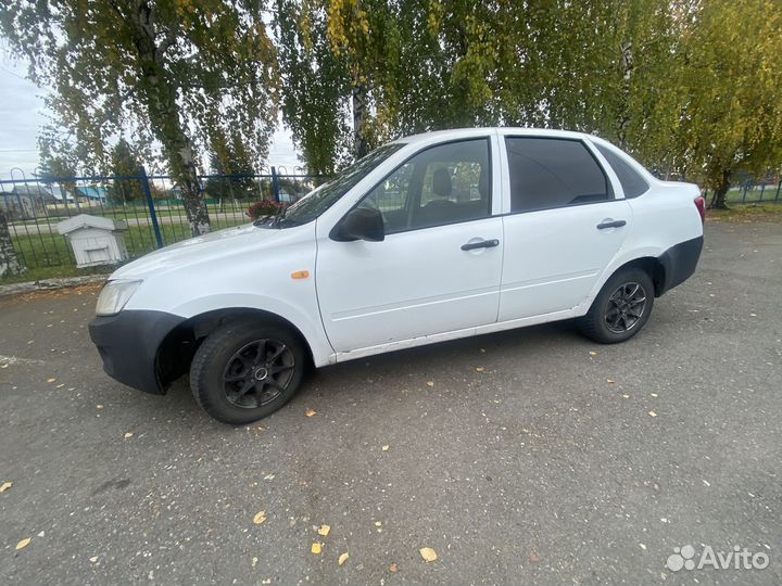 LADA Granta 1.6 МТ, 2016, 225 000 км