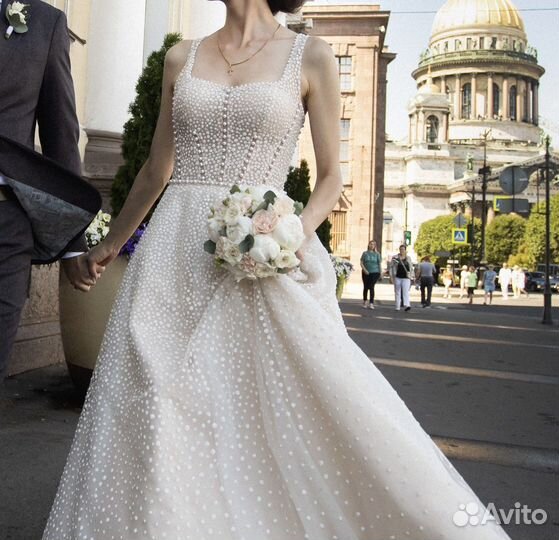 Блестящее свадебное платье Amore из Мэри Трюфель