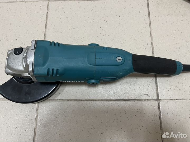 Makita GA 6021 углошлифовальная машина