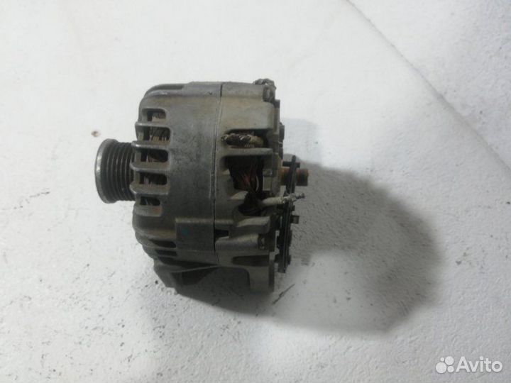 Генератор Renault Sandero 1