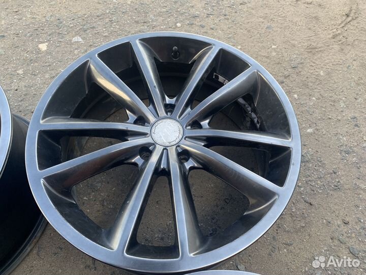 Диски литые R17 5*114.3 4шт