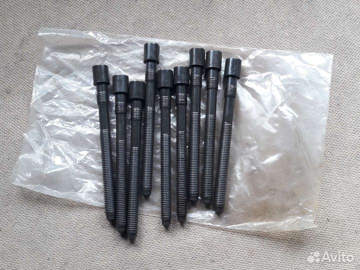 Болты головки блока Audi A4 A6 1.8 turbo