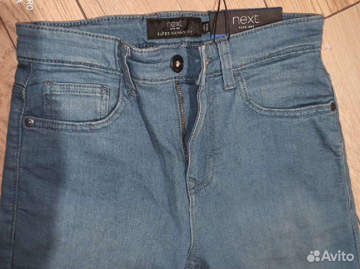 Джинсы новые Next