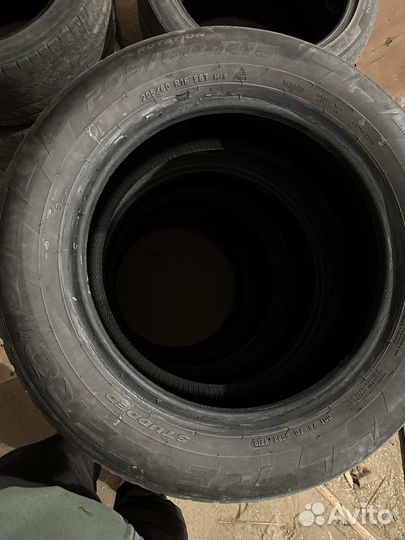 Pirelli Ice Zero 205/60 R16