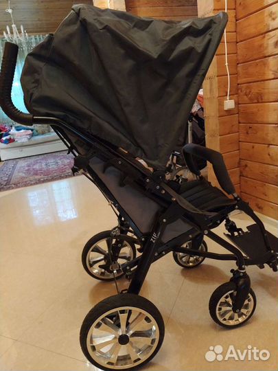 Коляска ZIP hoggi