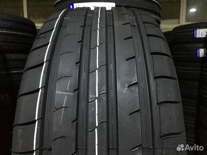 Windforce Catchfors UHP 275/40 R19 105W