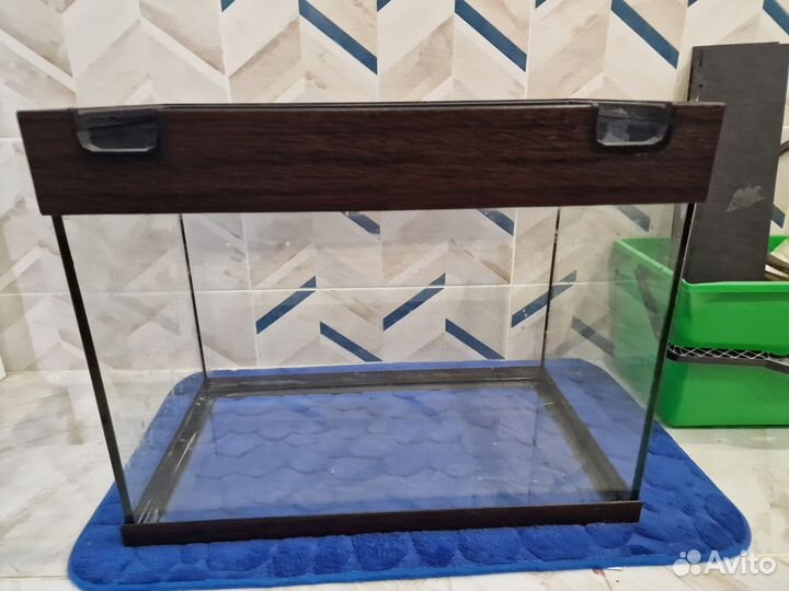 Аквариум 60 л + фильтр + грунт
